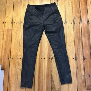 Athleta Delancey Gleam Tight